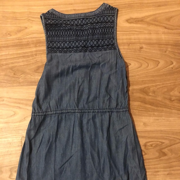 Maurices denim dress with tie and buttons - Picture 3 of 4
